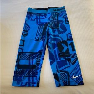 Nike Pro Dri-Fit Cropped Leggings
